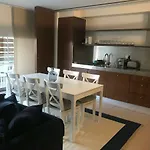 Salgados 6a Apartamento *