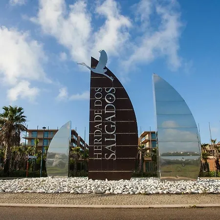 Salgados 6a * אלבופיירה